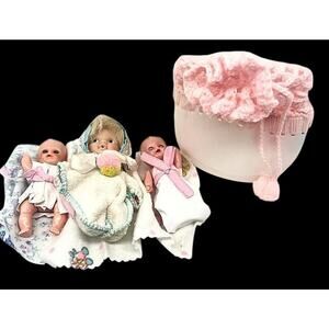 Vtg Lot Of 3 Dollhouse Sleepy Eyes Baby Dolls 3” Crochet Purse Carrier Cradle